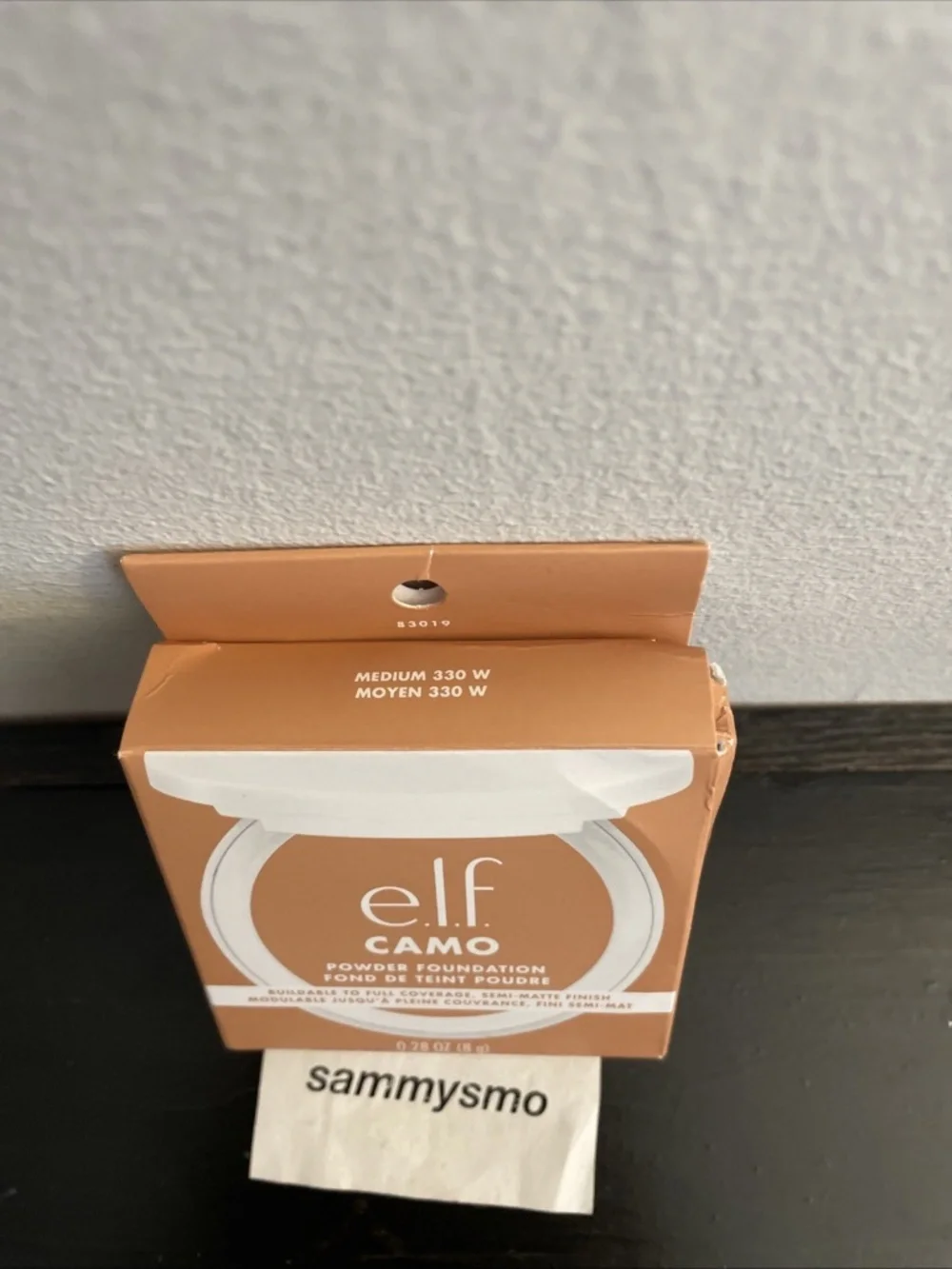 E.L.F. elf CAMO Powder Foundation semi matte finish, Medium 330 W